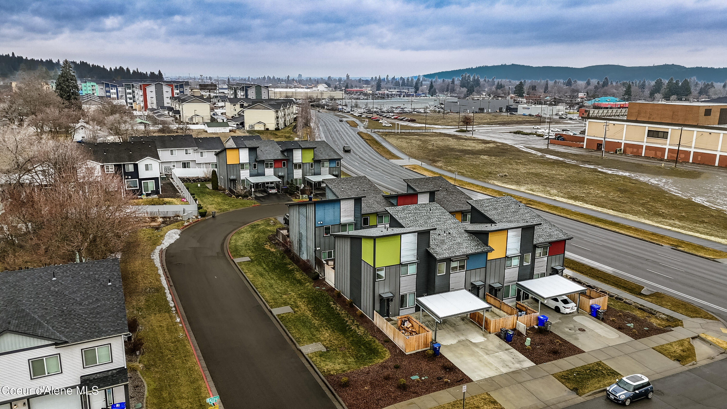 303 South Felts Road Spokane Valley, WA 99206 - Photo 2 of 8 12-dji_fly_20260128_115456_0662_17696381