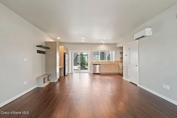 $3,095,000 | 303 South Felts Road, Spokane Valley, WA 99206