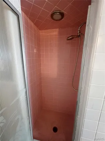 $330,000 | 7522 Amherst Avenue, University City, MO 63130