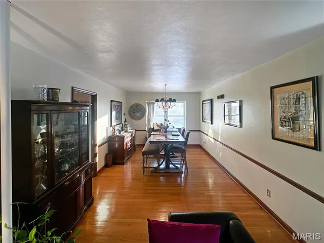 $330,000 | 7522 Amherst Avenue, University City, MO 63130