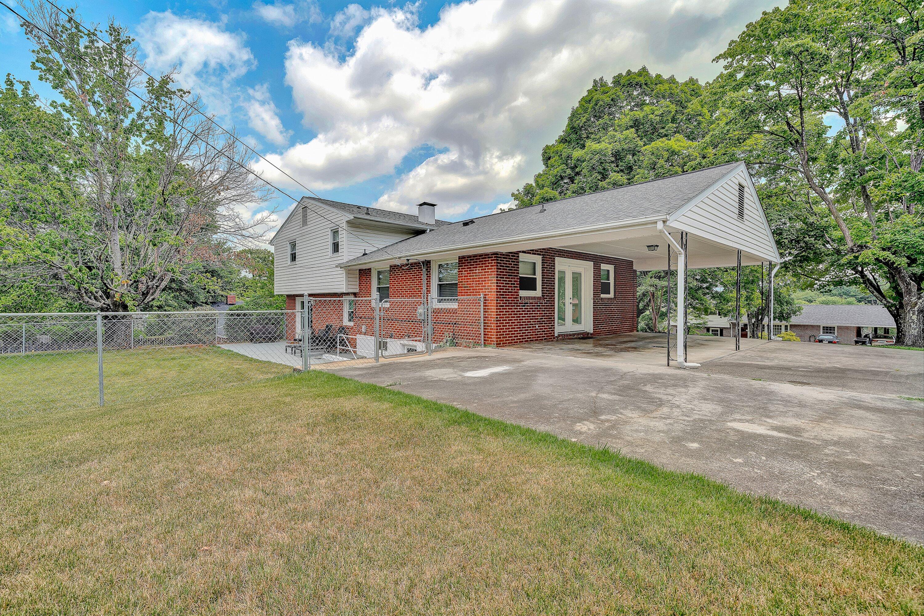 3109 Longhorn Road Roanoke, VA 24018 - Photo 43 of 62 42-VM-02814