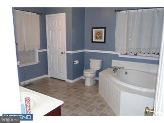 145 Quiet Road Sicklerville, NJ 08081 - Photo 12 of 12 Bathroom