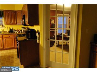 145 Quiet Road Sicklerville, NJ 08081 - Photo 8 of 12 Kitchen