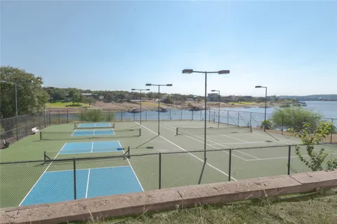 a view of a tennis court