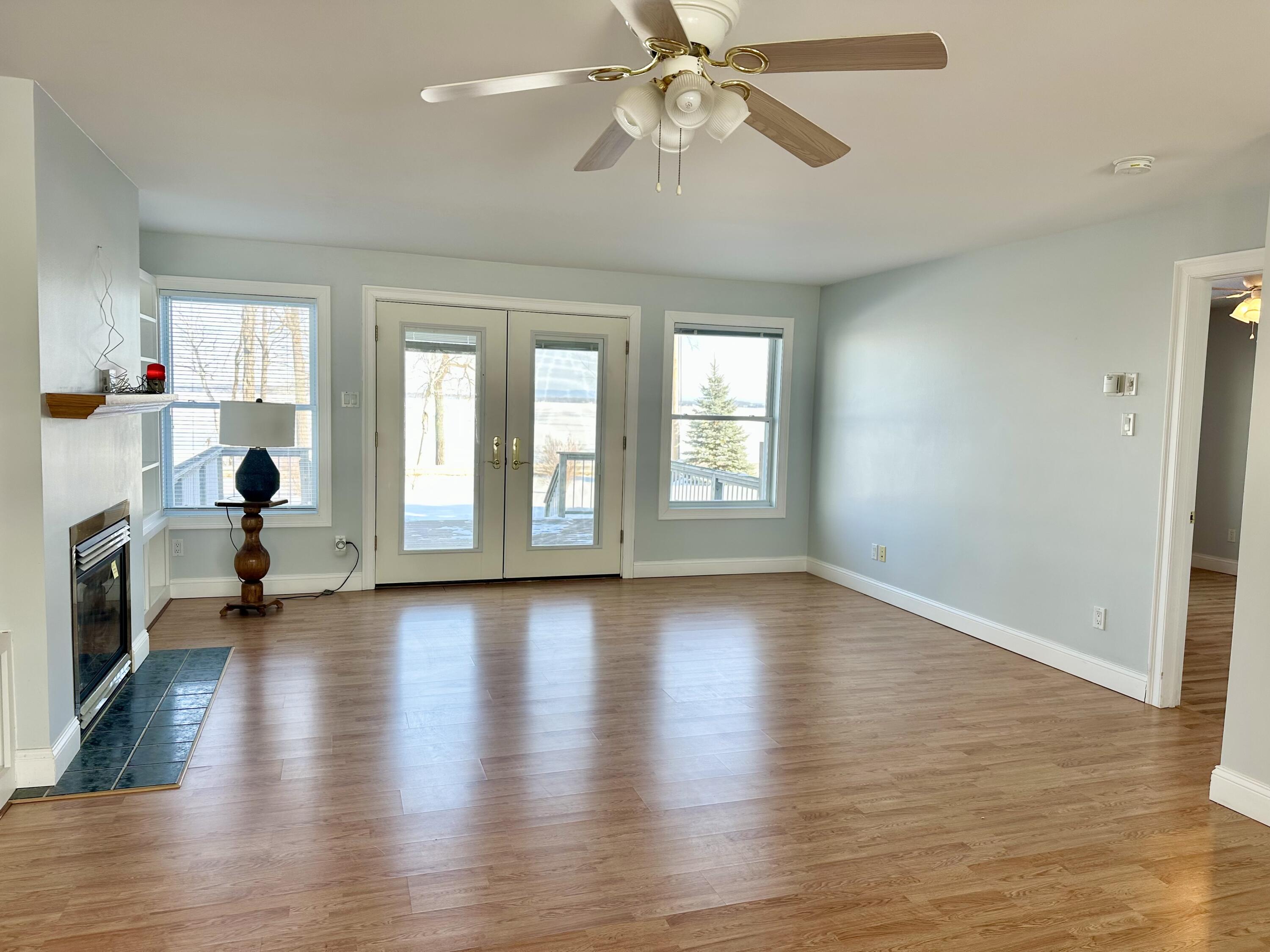167 Dickson Point Road Plattsburgh, NY 12901 - Photo 8 of 65 Living room