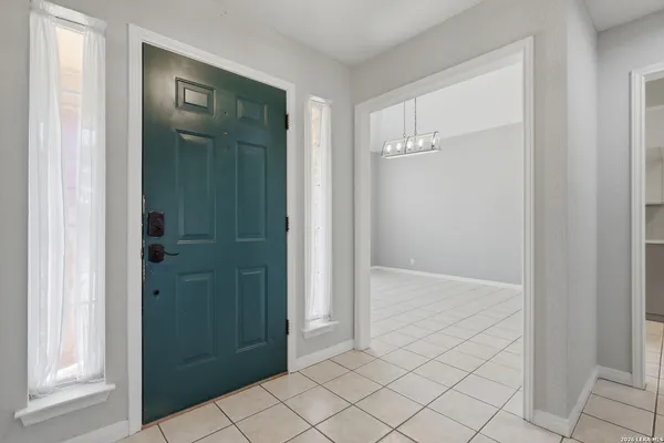 $2,150 | 1174 Vista Bonita, New Braunfels, TX 78130