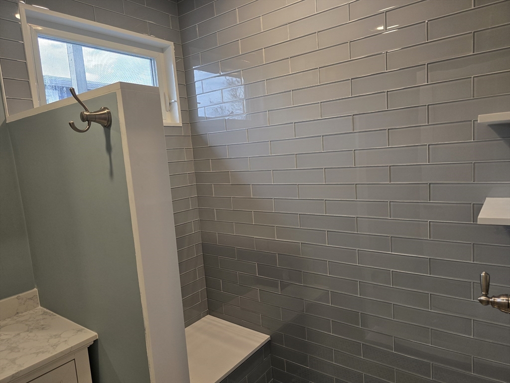 29 Appleton Street, Unit 2 Arlington, MA 02476 - Photo 18 of 25