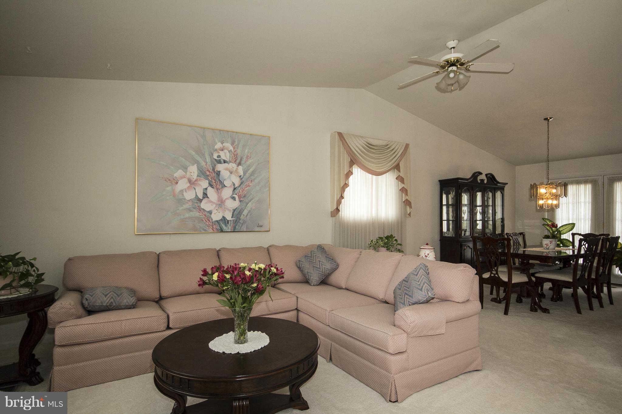 3722 Parkfield Road Windsor Mill, MD 21244 - Photo 5 of 25 Living Room