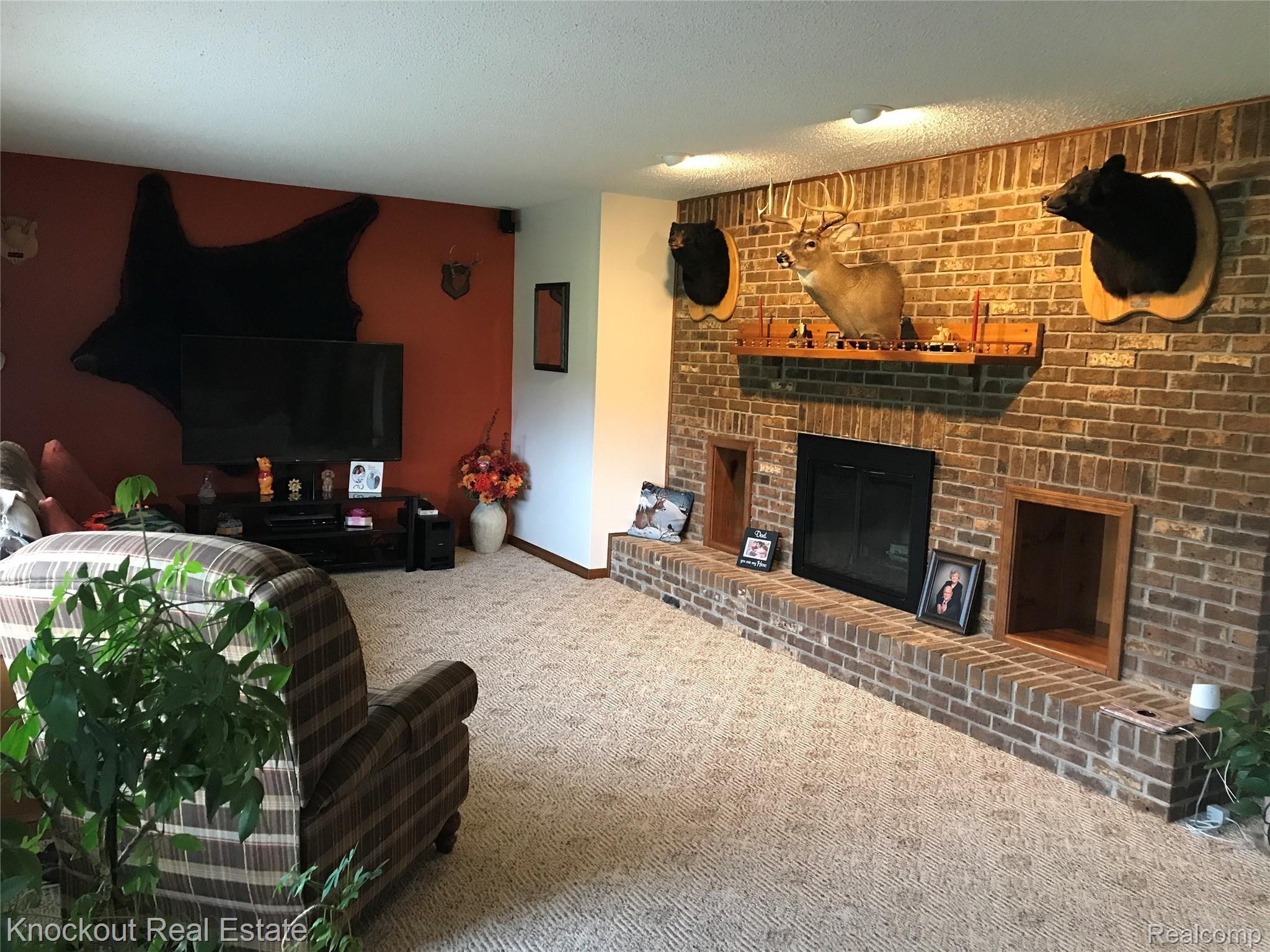 5272 North Gale Road Davison, MI 48423 - Photo 13 of 21 Photo Sep 12, 3 08 18 PM.jpg