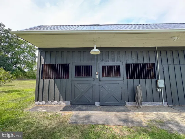 $824,900 | 275 North Middleton Road, Carlisle, PA 17013