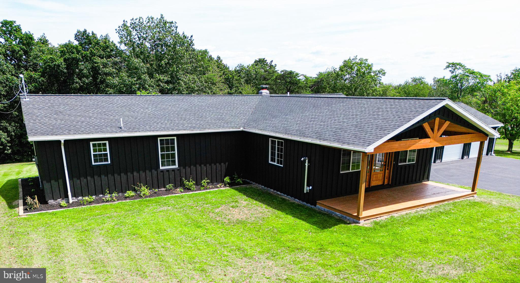 275 North Middleton Road Carlisle, PA 17013 - Photo 7 of 67 a front view of a house with a yard