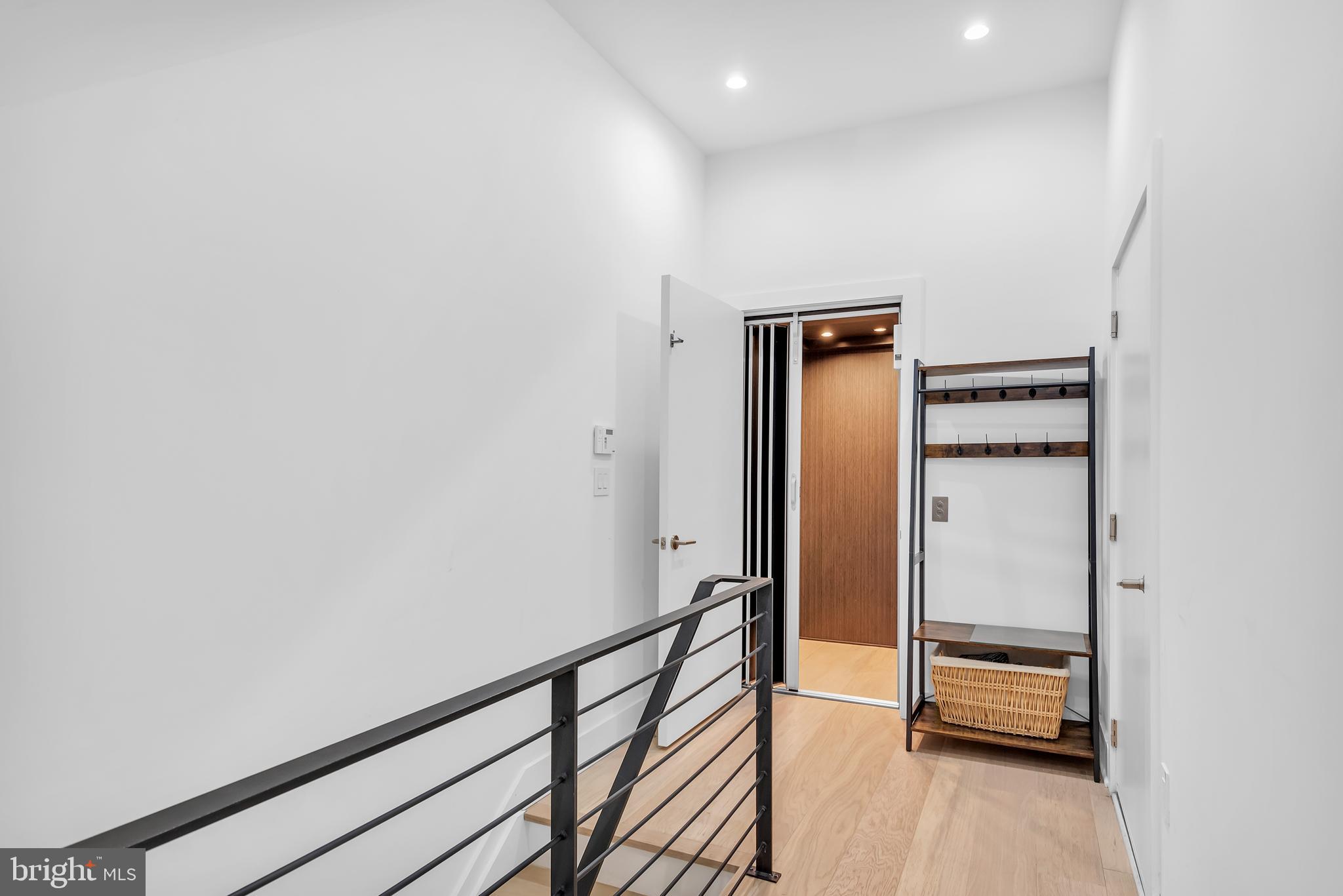 48 North 3rd Street, Unit 6 Philadelphia, PA 19106 - Photo 49 of 62
