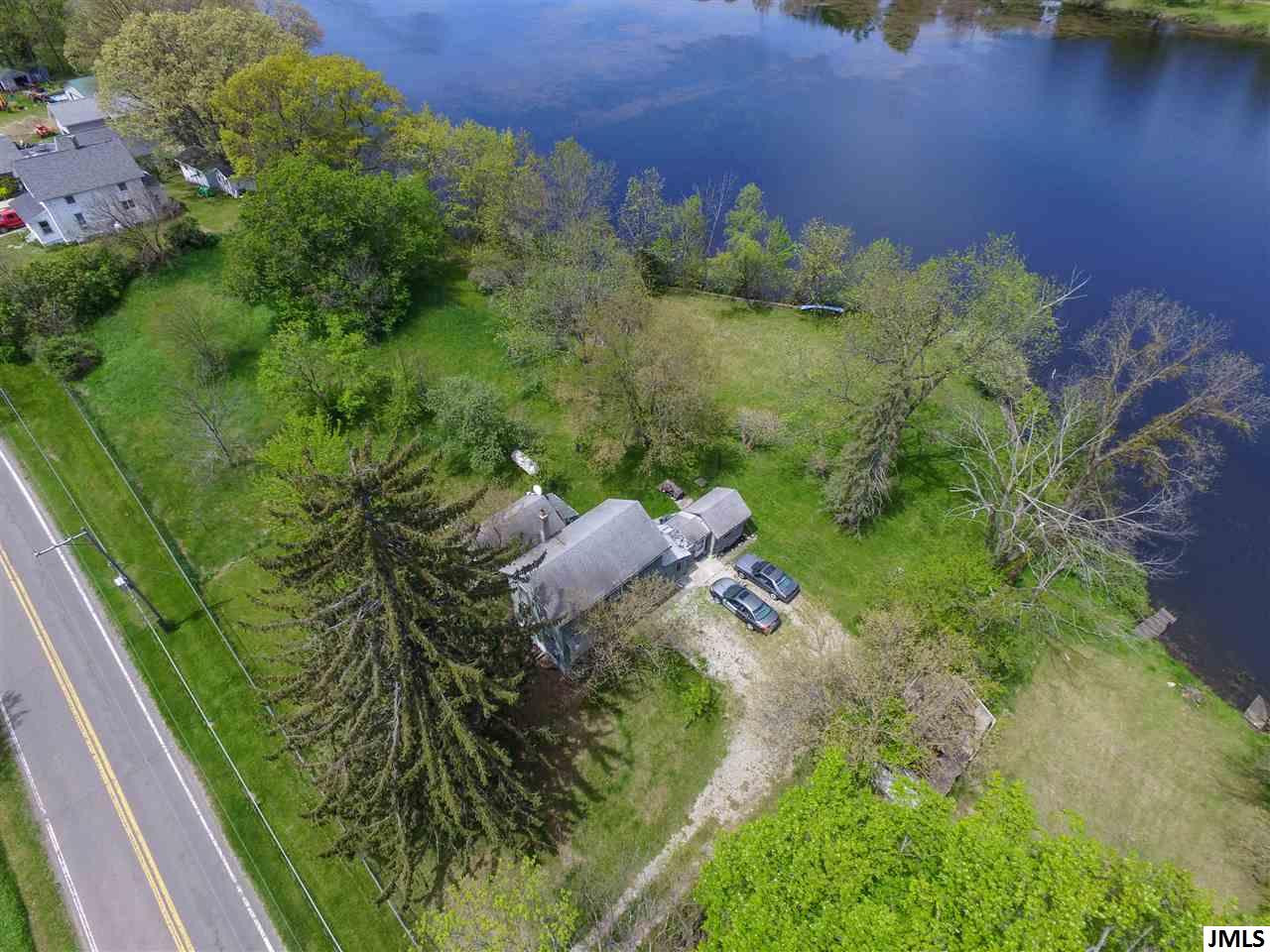 212 Case Road Brooklyn, MI 49230 - Photo 2 of 9 Photo 2