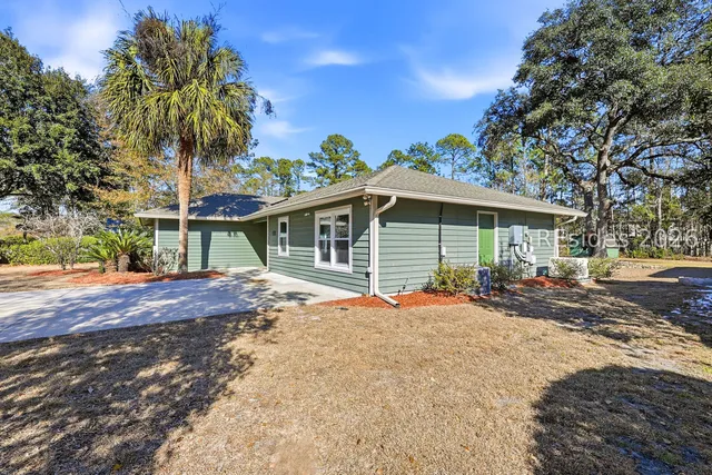 $596,695 | 30 Sugaree Drive, Bluffton, SC 29910