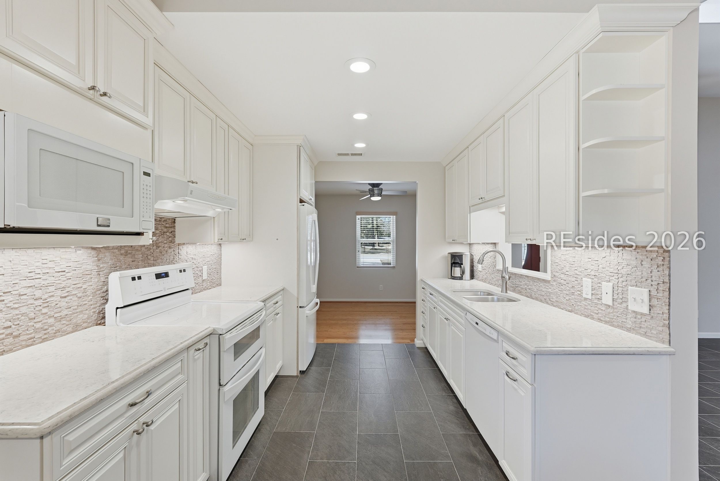 30 Sugaree Drive Bluffton, SC 29910 - Photo 7 of 40