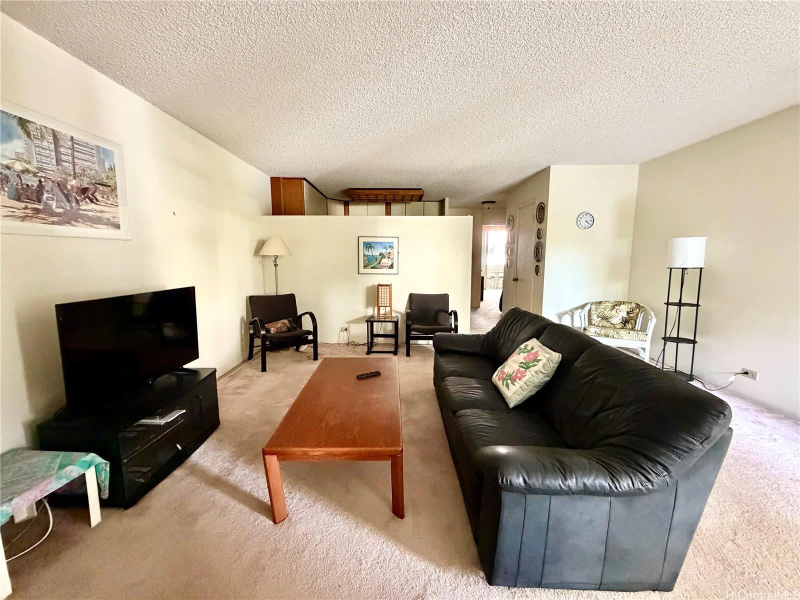 425 Ena Road, Unit 206C Honolulu, HI 96815 - Photo 3 of 17