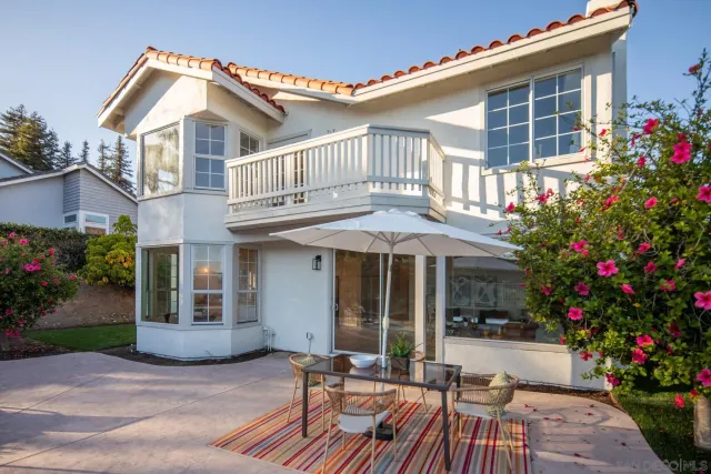 $2,200,000 | 9975 Rue Chantemar, San Diego, CA 92131