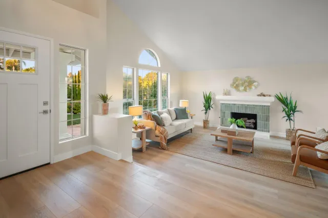 $2,200,000 | 9975 Rue Chantemar, San Diego, CA 92131