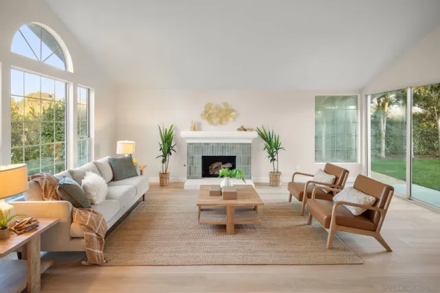 $2,200,000 | 9975 Rue Chantemar, San Diego, CA 92131