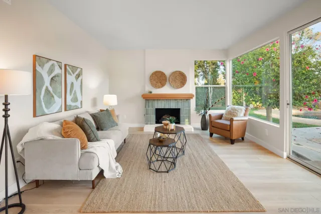 $2,200,000 | 9975 Rue Chantemar, San Diego, CA 92131