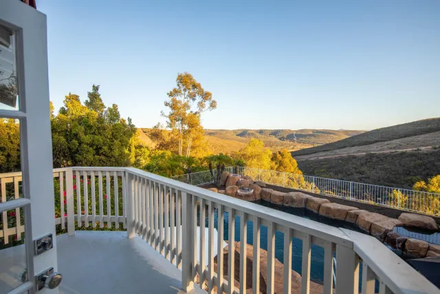 $2,200,000 | 9975 Rue Chantemar, San Diego, CA 92131