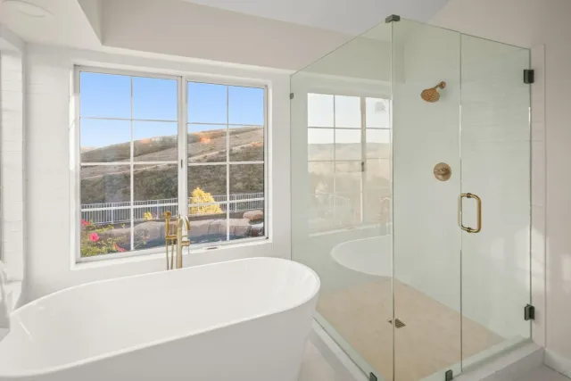 $2,200,000 | 9975 Rue Chantemar, San Diego, CA 92131