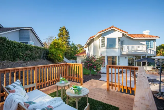 $2,200,000 | 9975 Rue Chantemar, San Diego, CA 92131