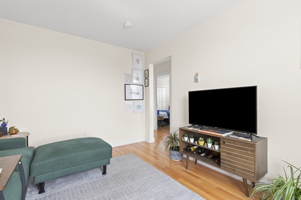 220 Middlesex Avenue, Unit 5 Medford, MA 02155 - Photo 7 of 11