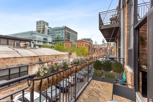 215 North Aberdeen Street, Unit 311A Chicago, IL 60607 - Photo 18 of 18