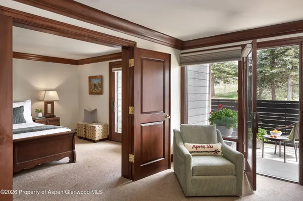 $1,250,000 | 38750 Highway 82, Unit 1163 & 1165, Aspen, CO 81611