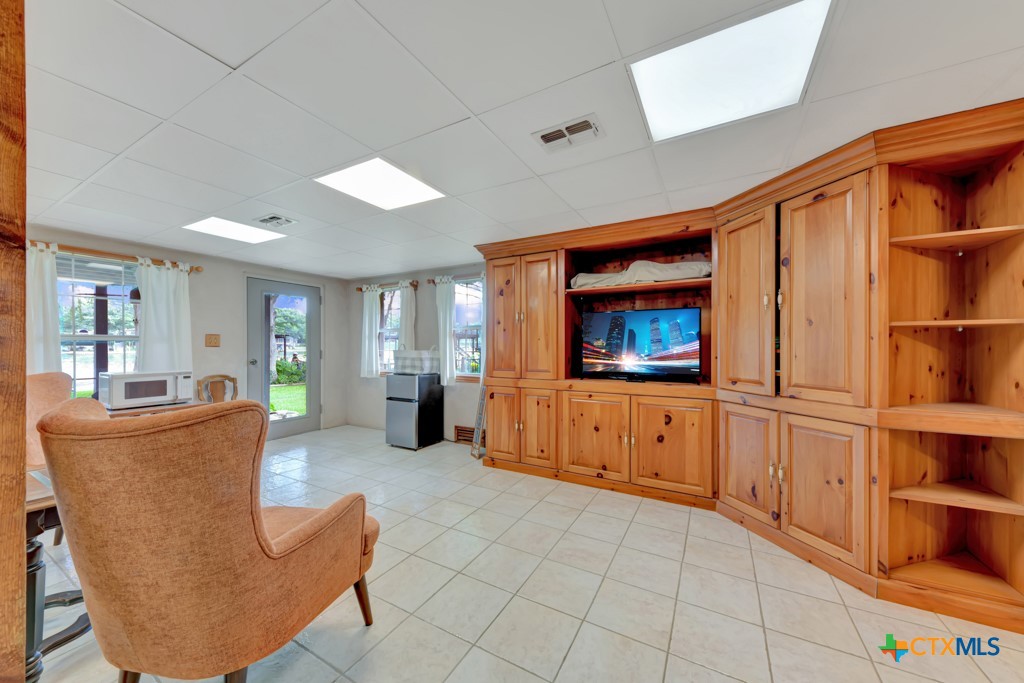 1321 East Zipp Road New Braunfels, TX 78130 - Photo 11 of 48