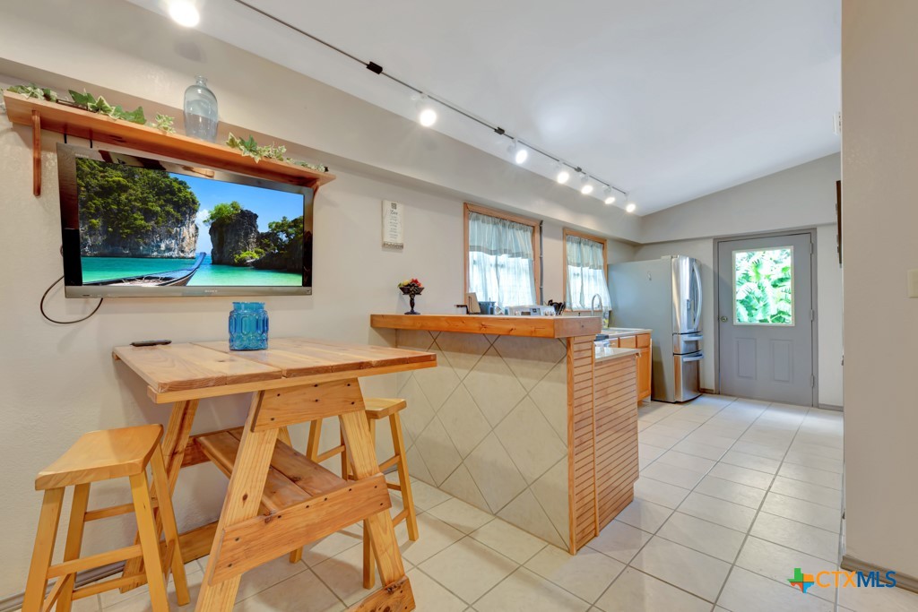 1321 East Zipp Road New Braunfels, TX 78130 - Photo 17 of 48