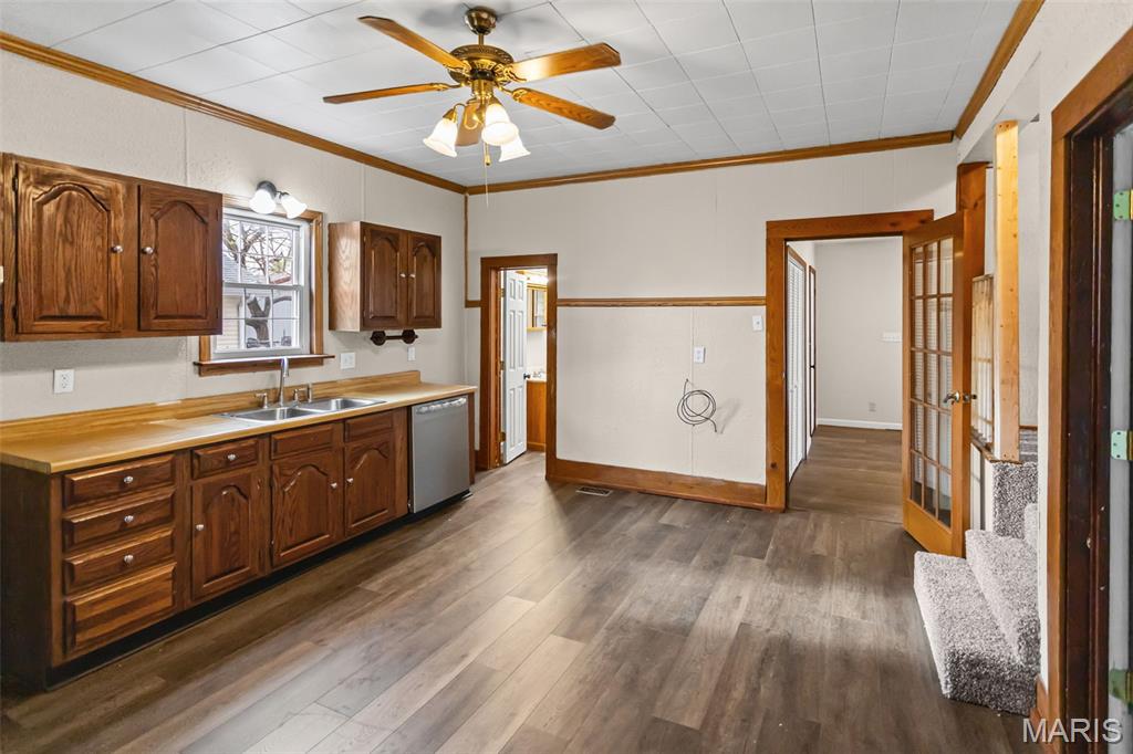 314 Highland Street Carrollton, IL 62016 - Photo 12 of 40