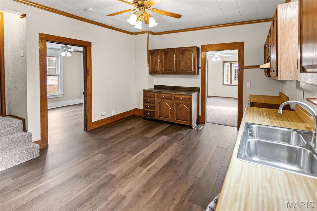 314 Highland Street Carrollton, IL 62016 - Photo 14 of 40