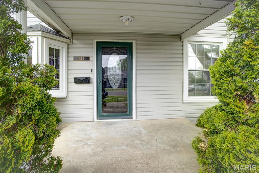 314 Highland Street Carrollton, IL 62016 - Photo 4 of 40