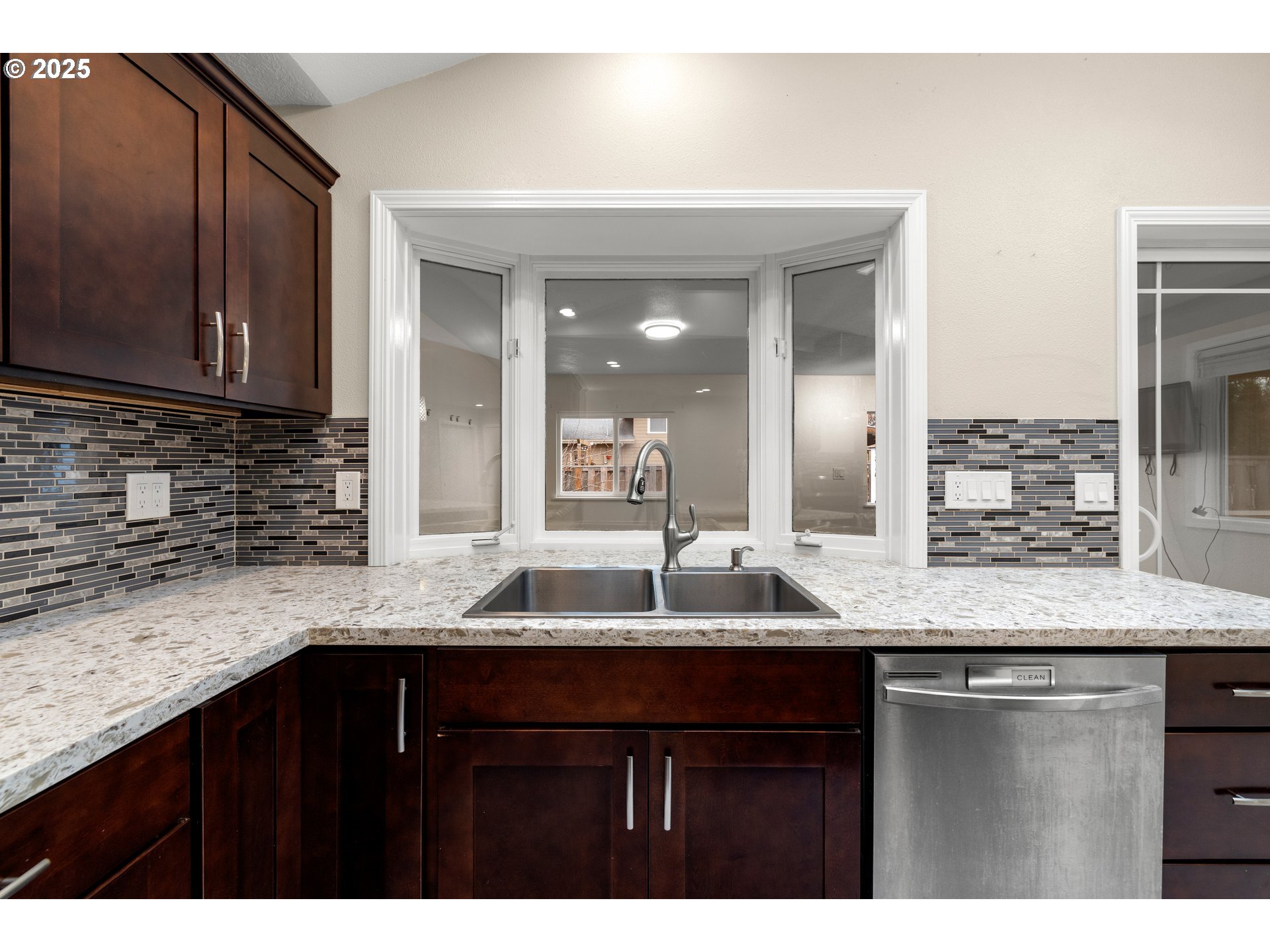 17705 Northeast Multnomah Drive Portland, OR 97230 - Photo 17 of 43 Kitchen
