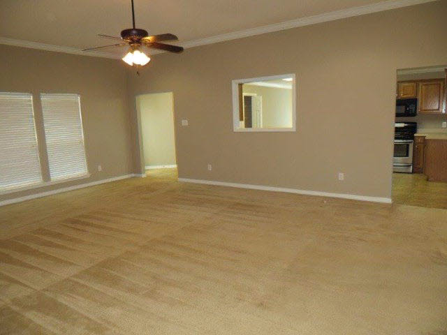 8446 Carousel Court Daphne, AL 36526 - Photo 8 of 22 Living Area