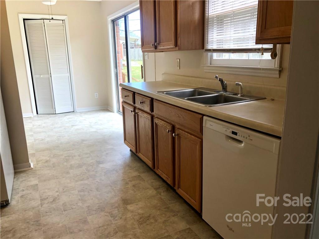 309 Windy Rush Road Kannapolis, NC 28081 - Photo 6 of 11 Gallery Image 6