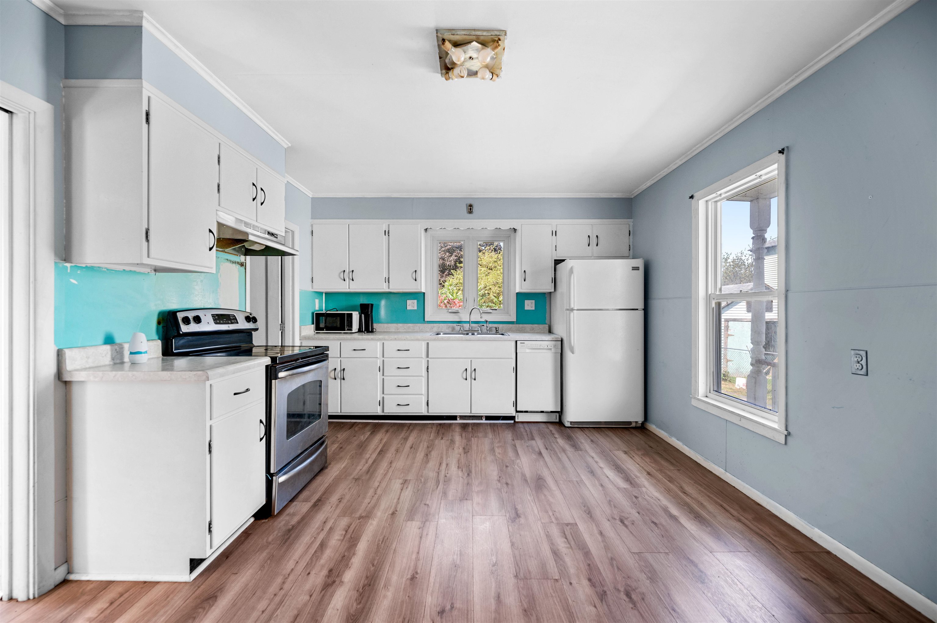 15 George Street Barre, VT 05641 - Photo 9 of 34