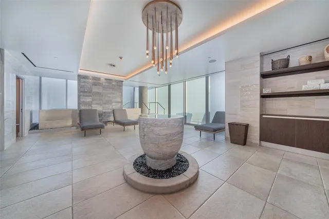 $3,099,000 | 3130 North Harwood Street, Unit 2403, Dallas, TX 75201