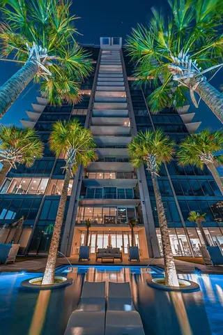 $3,099,000 | 3130 North Harwood Street, Unit 2403, Dallas, TX 75201