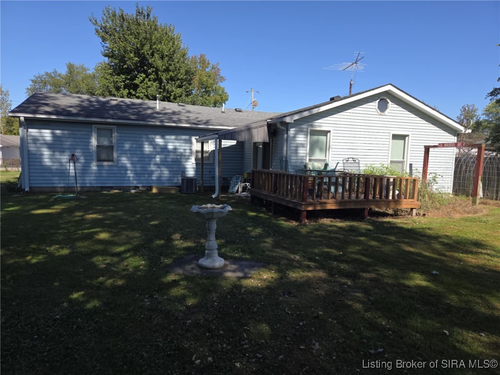 41 Rural Street Austin, IN 47102 - Photo 15 of 22