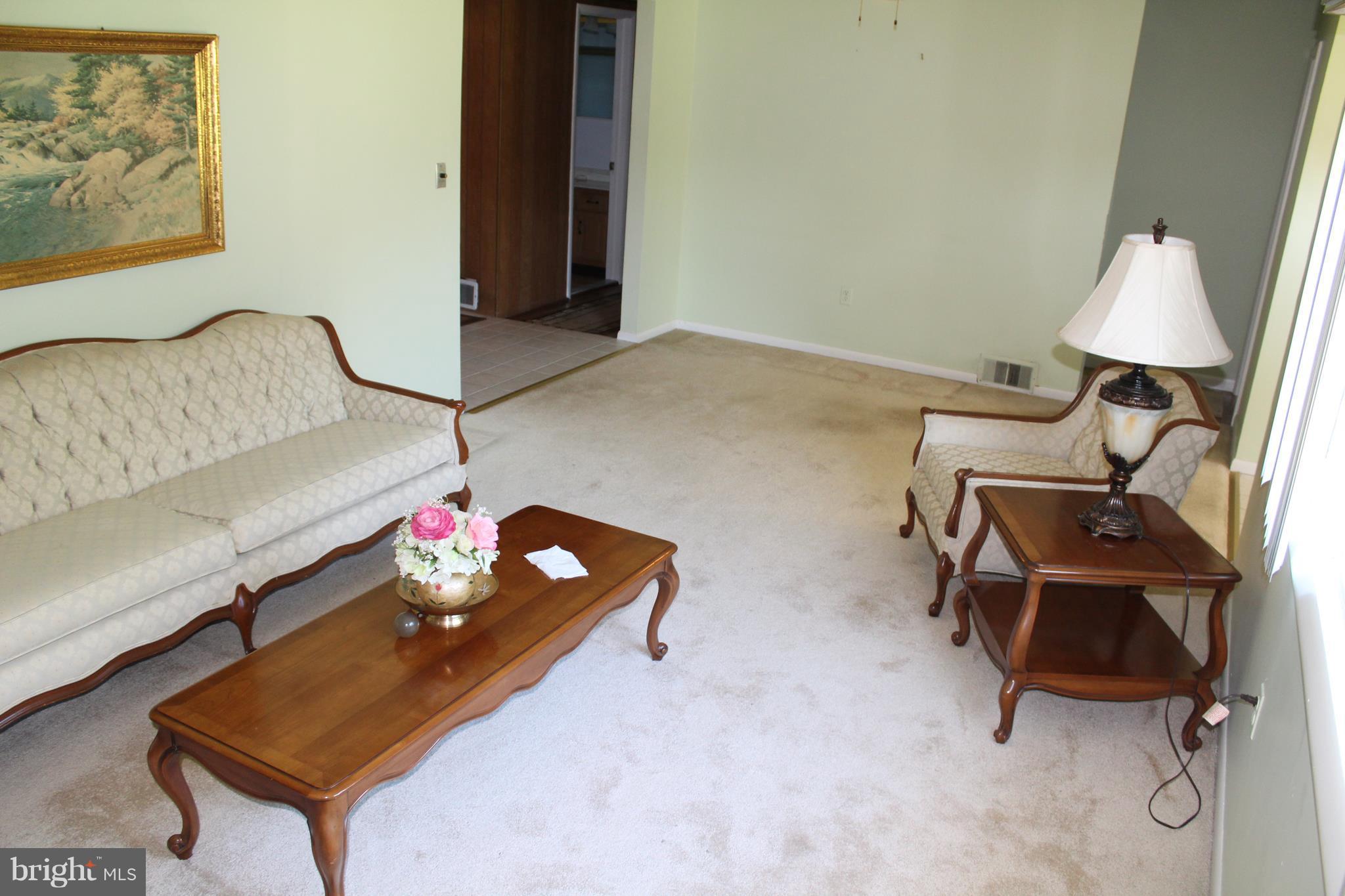 783 Queenstown Road Severn, MD 21144 - Photo 7 of 29 Living Room