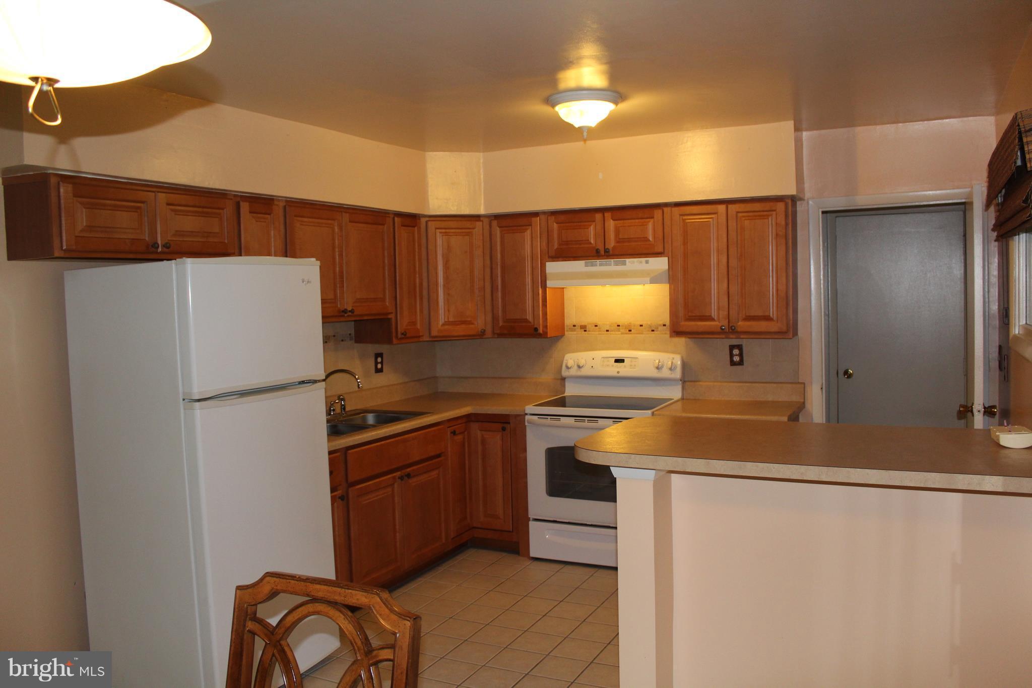783 Queenstown Road Severn, MD 21144 - Photo 10 of 29 Kitchen