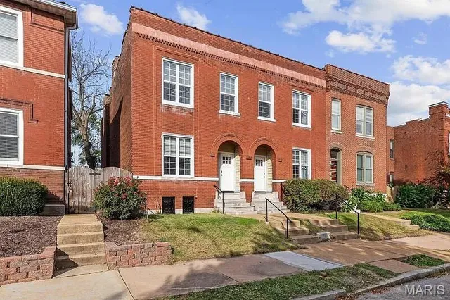 $675,000 | 3313 Magnolia Avenue, St. Louis, MO 63118