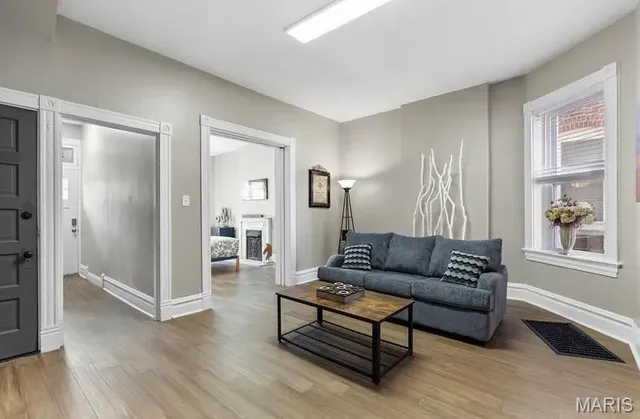 $675,000 | 3313 Magnolia Avenue, St. Louis, MO 63118