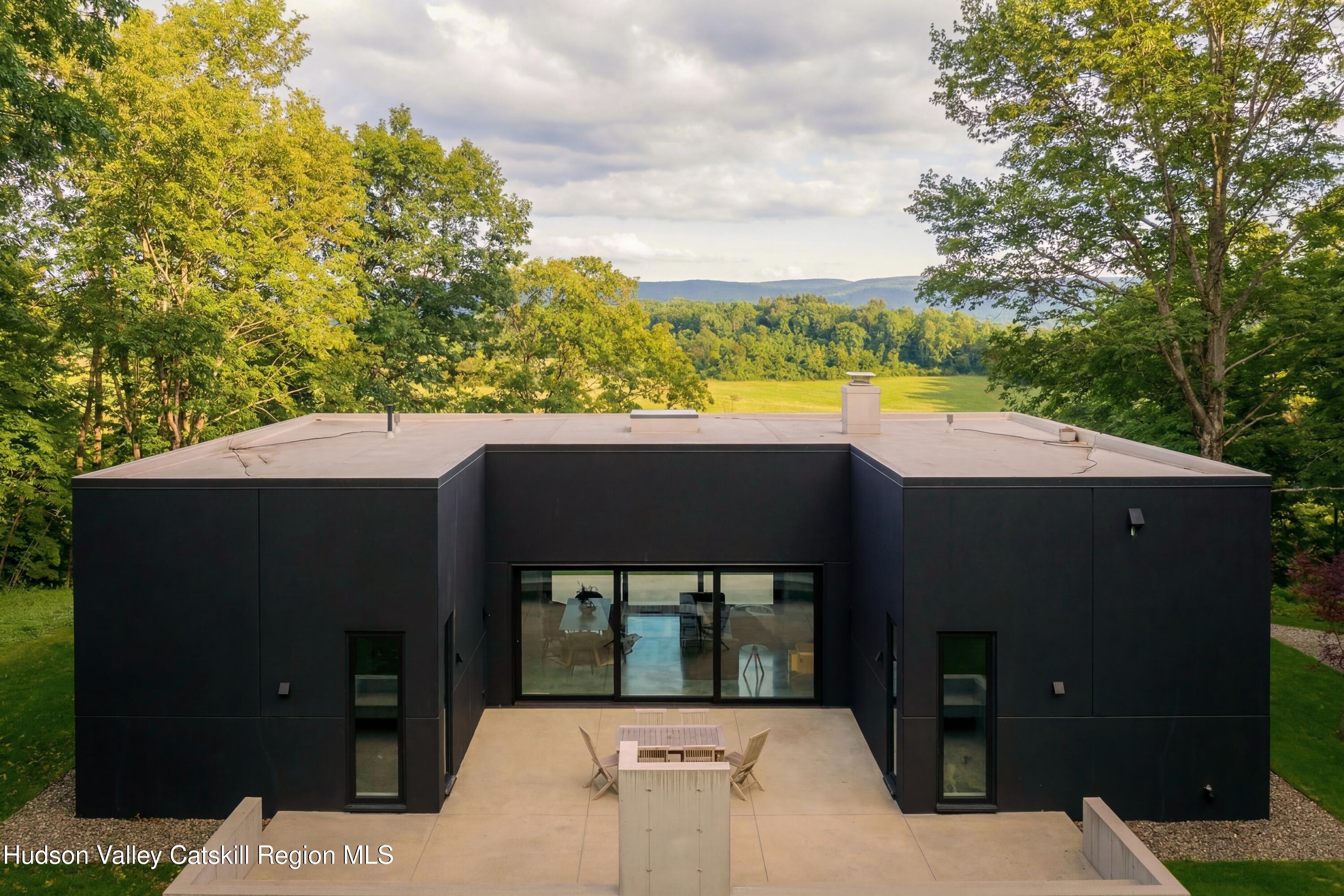 279 Tompkins Road Ancram, NY 12502 - Photo 23 of 27 21_summer
