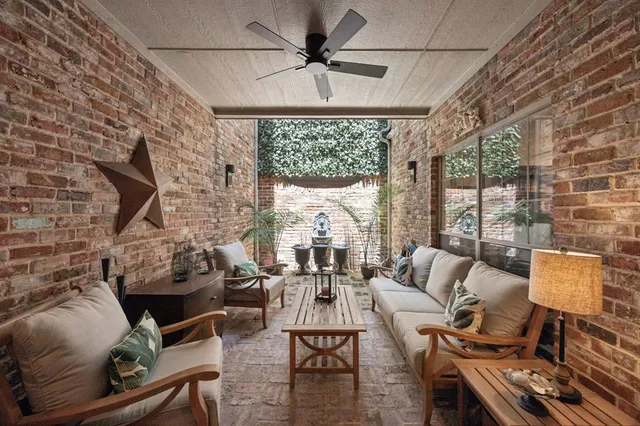 $875,000 | 4051 Throckmorton Street, Dallas, TX 75219