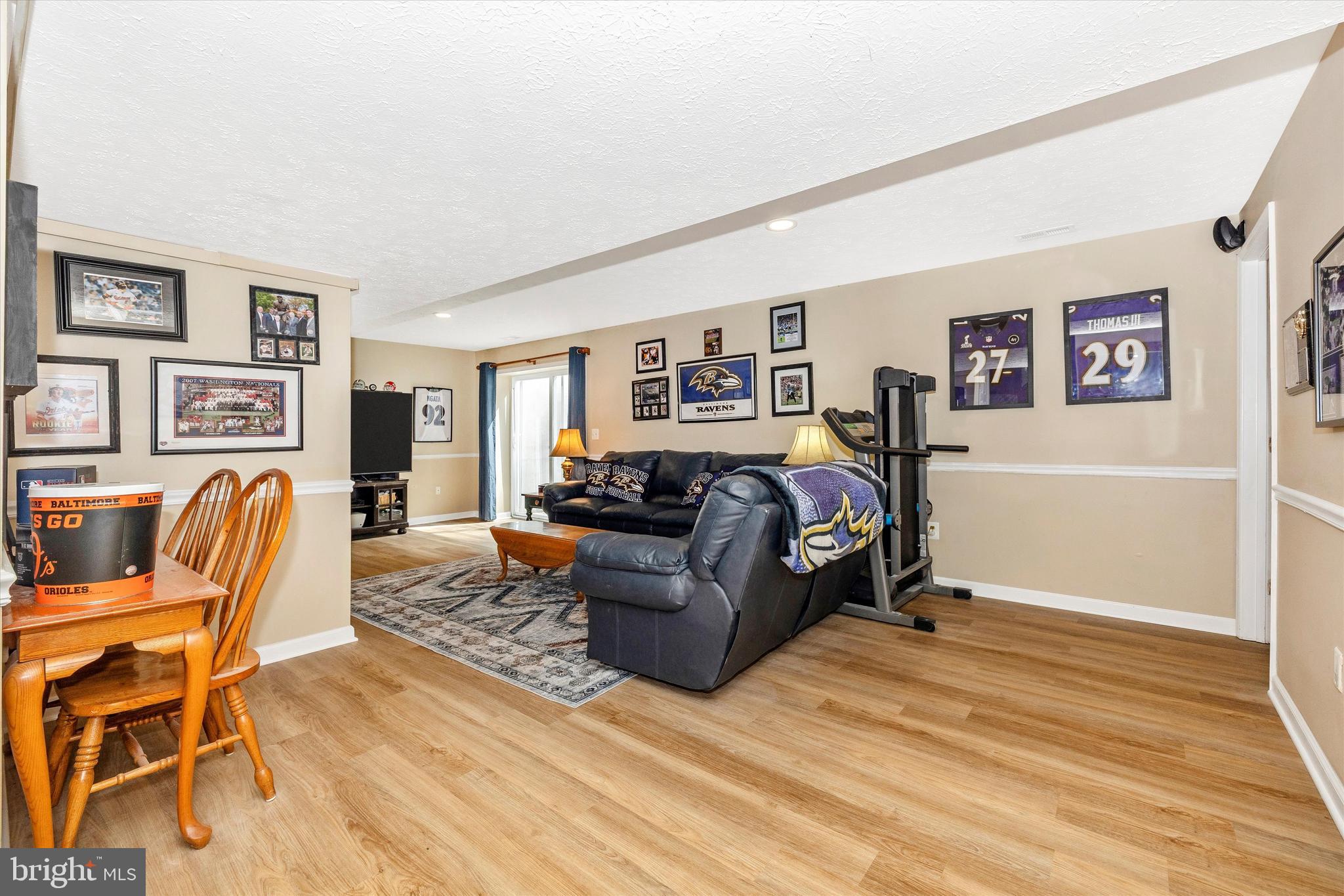 3137 Pyramid Circle Manchester, MD 21102 - Photo 26 of 55 a living room with furniture