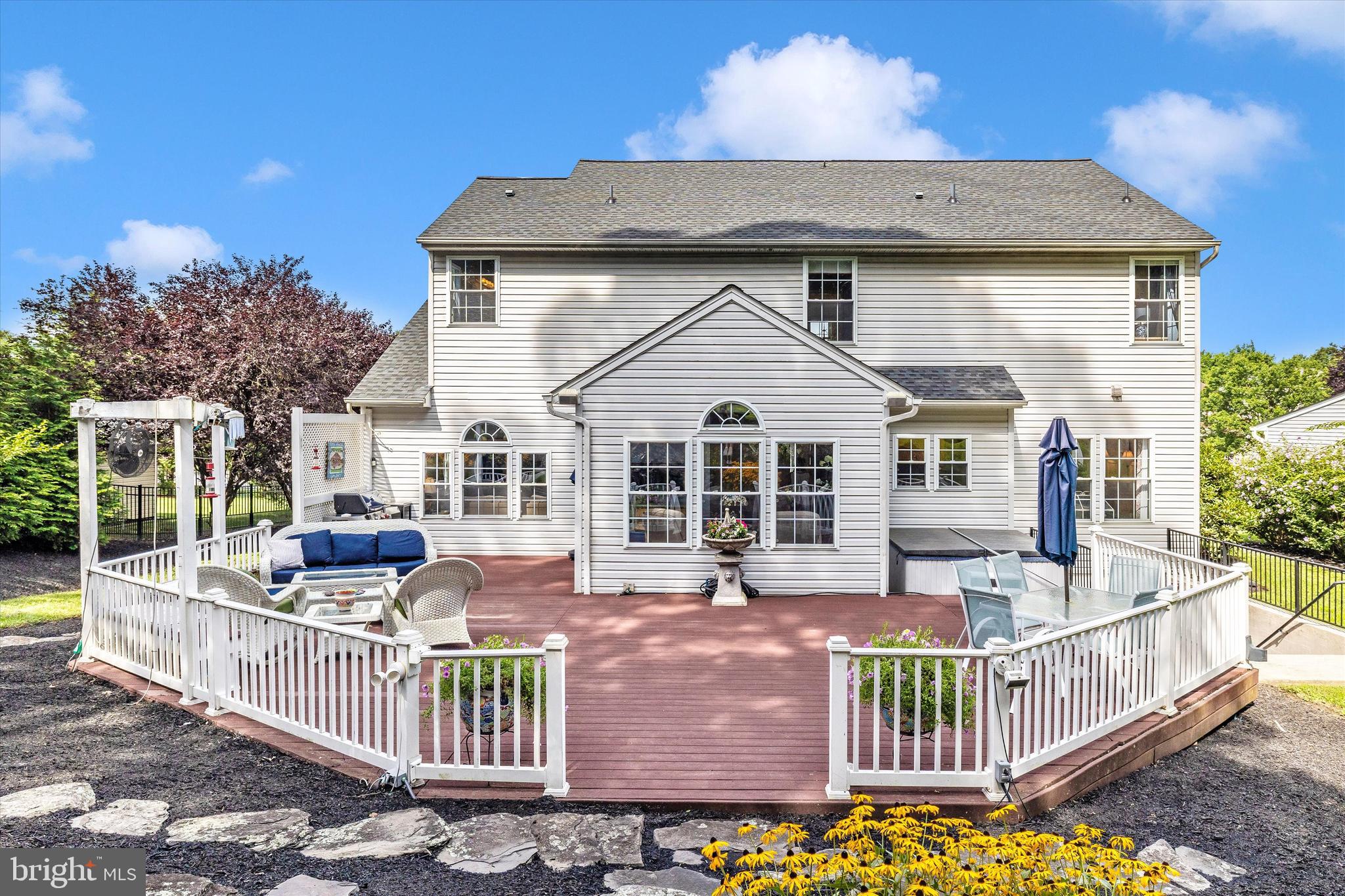3137 Pyramid Circle Manchester, MD 21102 - Photo 33 of 55 a front view of a house with balcony